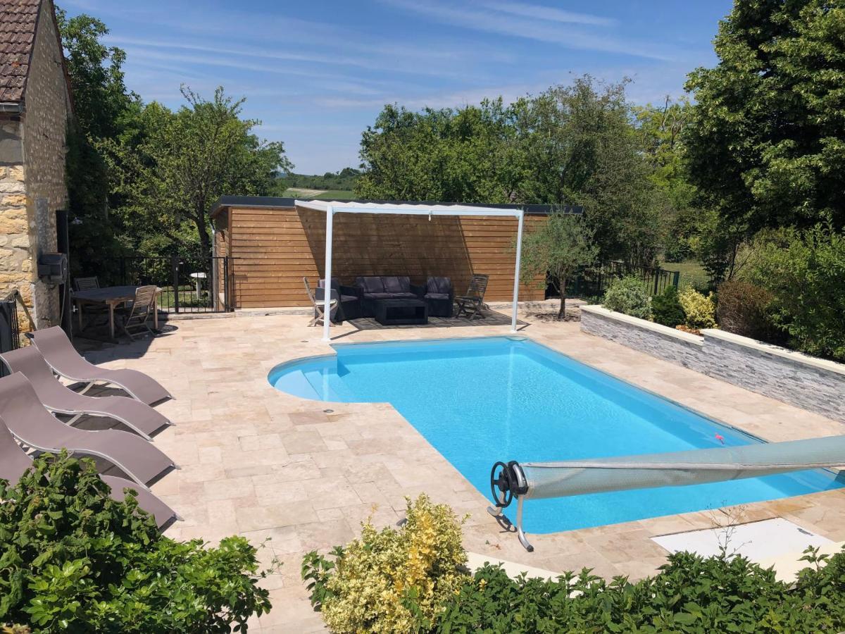 Saint-Maurice-le-Vieil Le Rouge & Blanc B&B 외부 사진