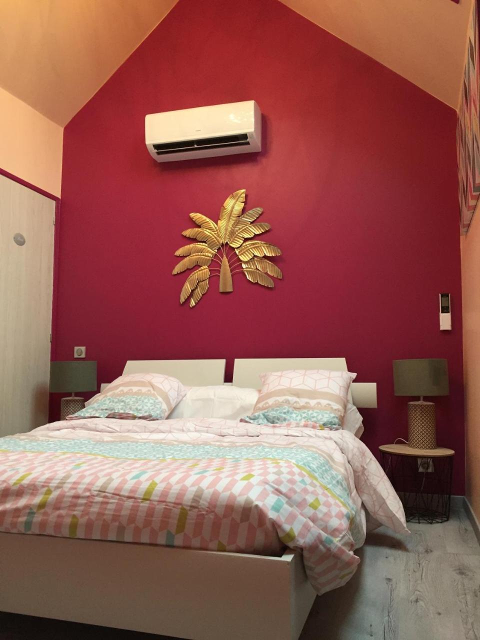 Saint-Maurice-le-Vieil Le Rouge & Blanc B&B 외부 사진