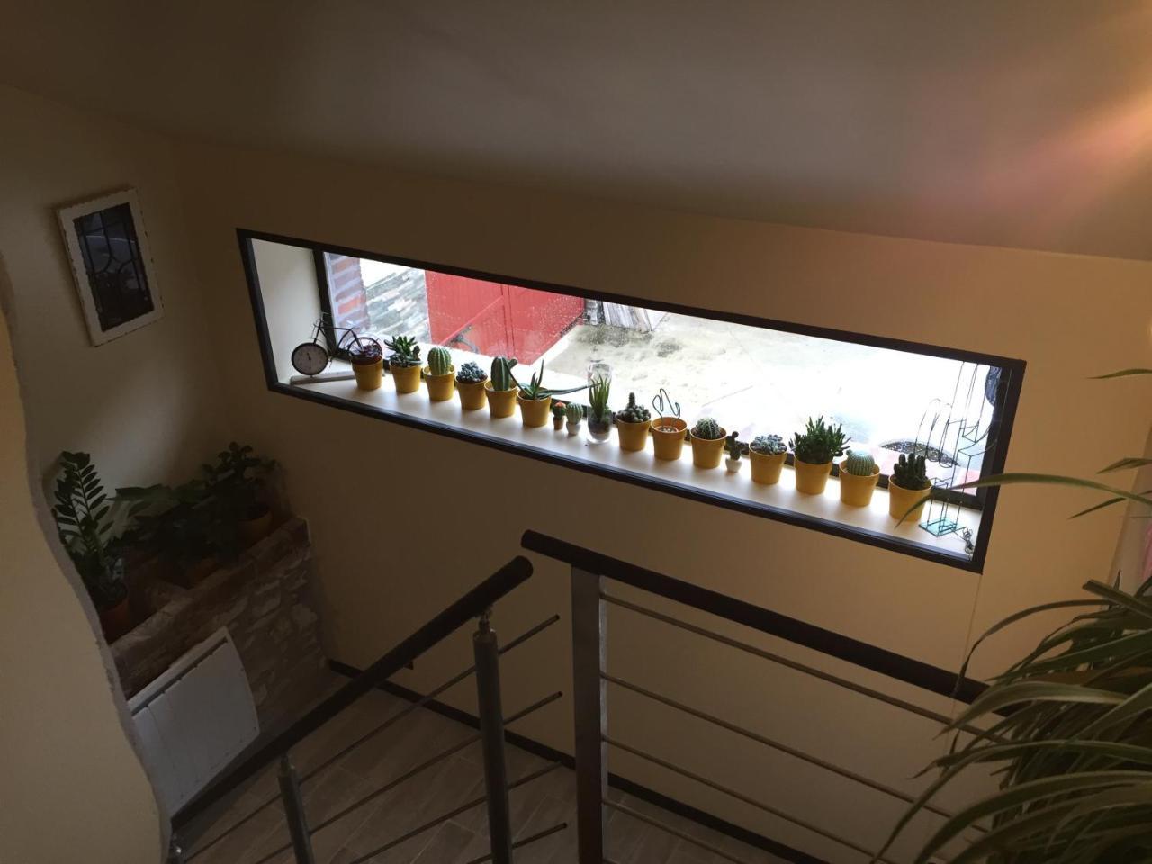 Saint-Maurice-le-Vieil Le Rouge & Blanc B&B 외부 사진